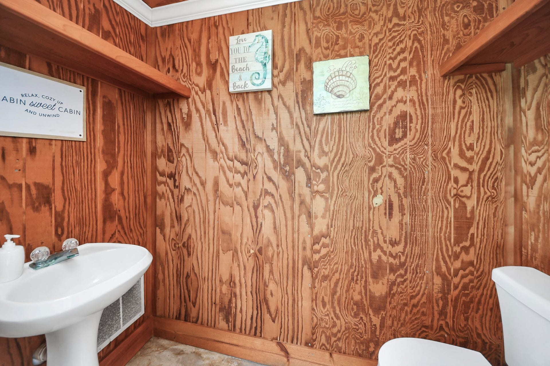14622 Golden Cypress Lane, Cypress, TX 77429 Outdoor bathroom