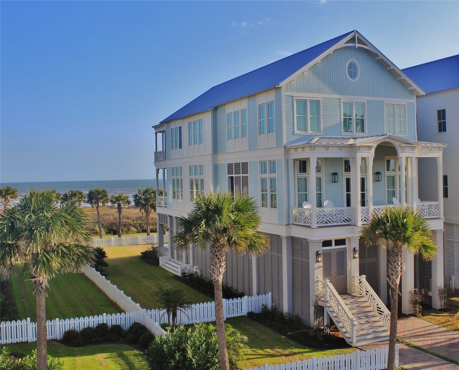Property photo for 2445 E Seaside Drive, Galveston, TX