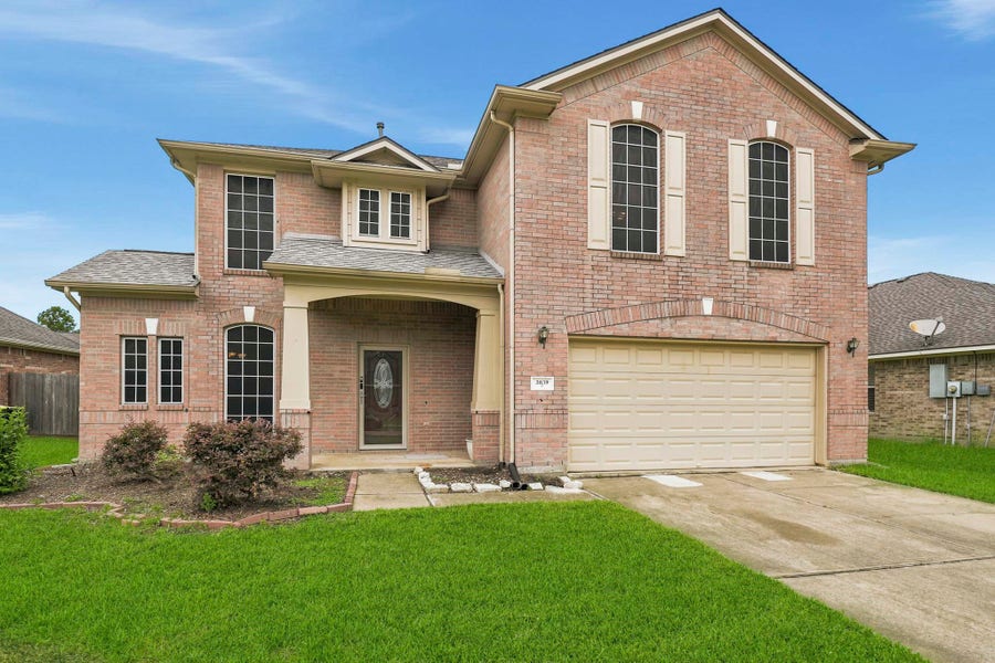 Property photo for 3039 Orange Street, Pearland, TX
