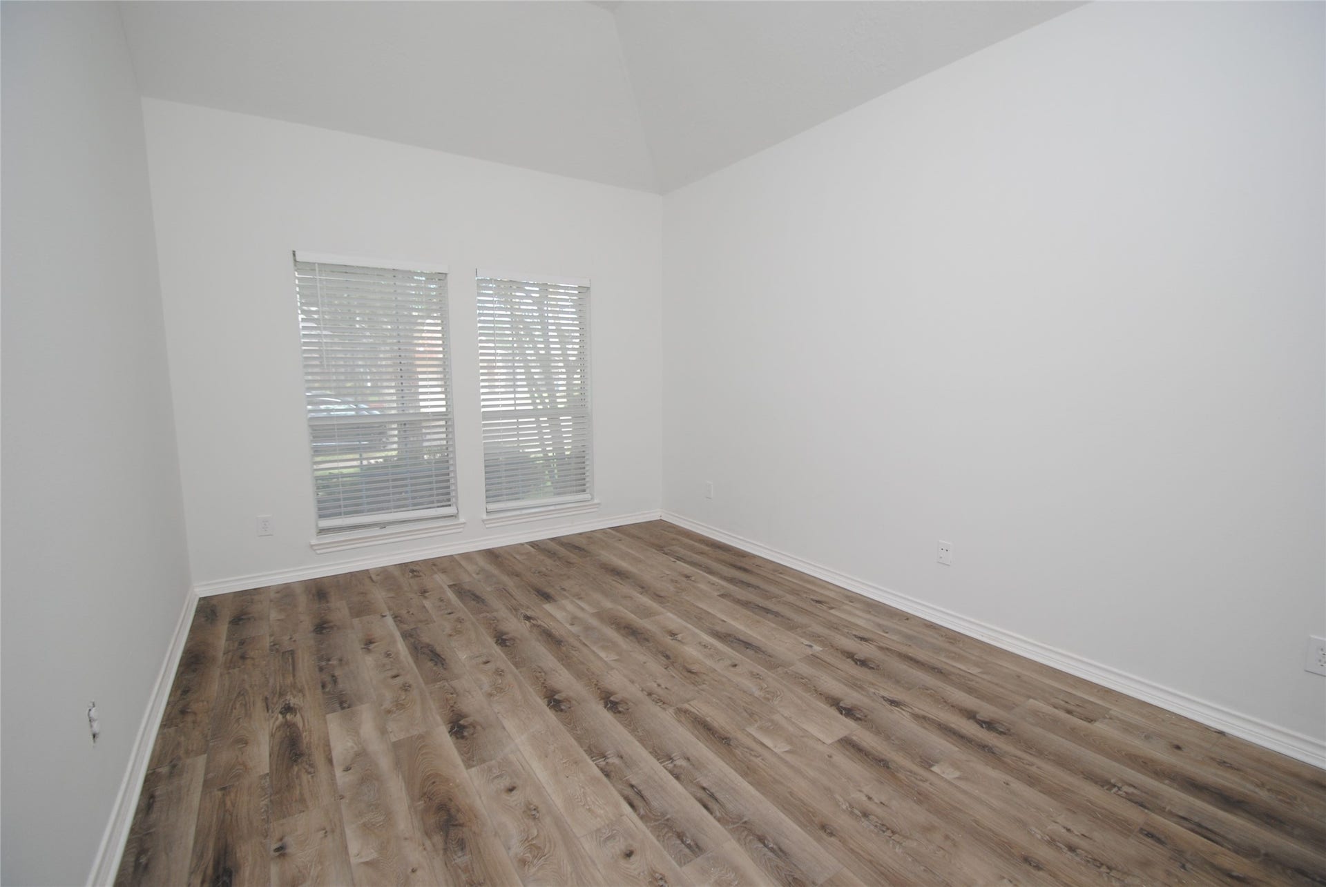 25607 Creston Meadow Drive, Richmond, TX 77406
