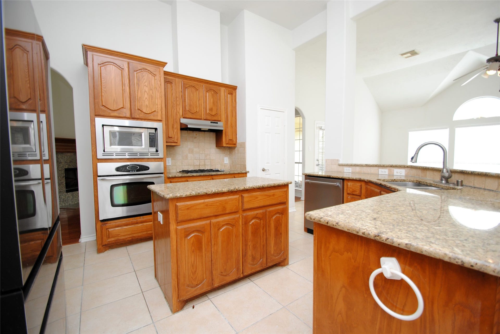 25607 Creston Meadow Drive, Richmond, TX 77406