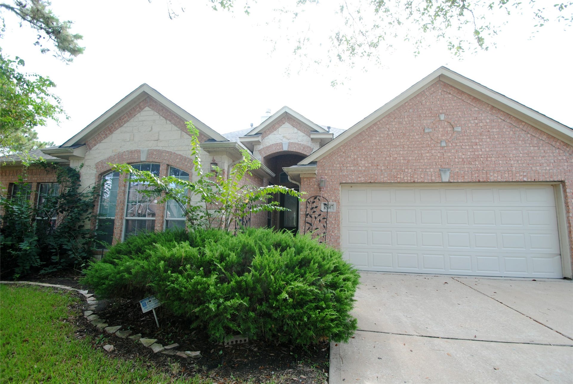 25607 Creston Meadow Drive, Richmond, TX 77406