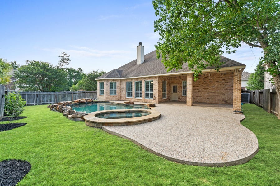 Property photo for 47 N Winsome Path Circle, The Woodlands, TX