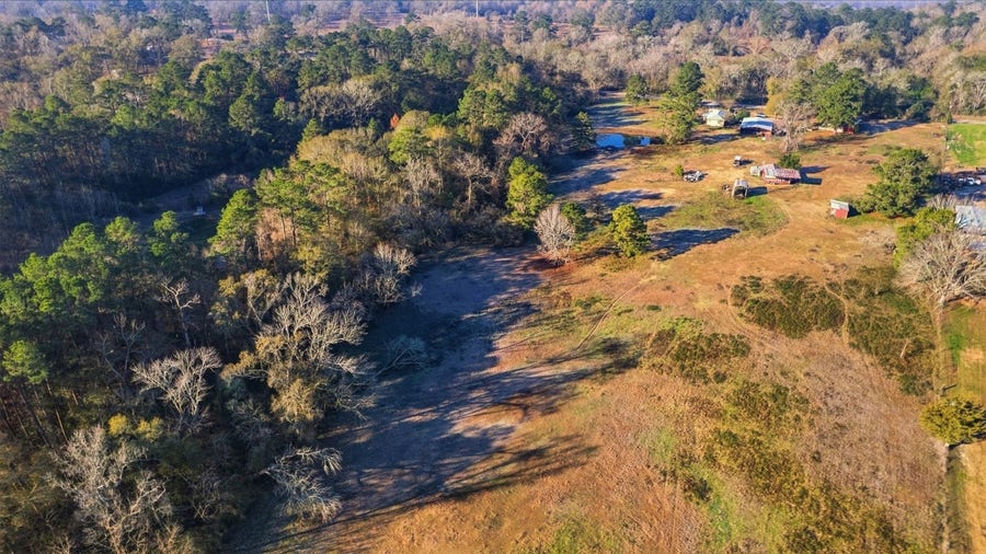 Property photo for 4009 Spring Branch Road, Montgomery, TX