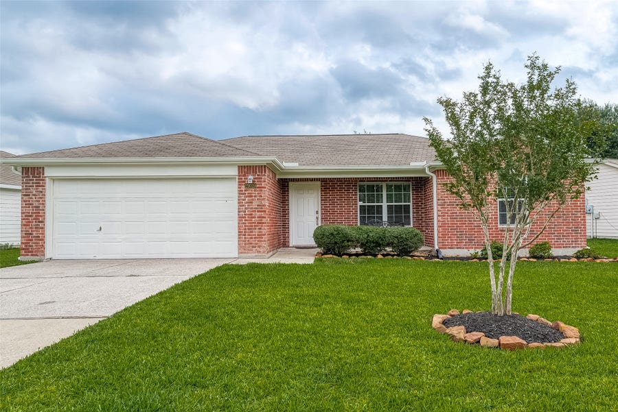 Property photo for 29019 Red River Loop, Spring, TX