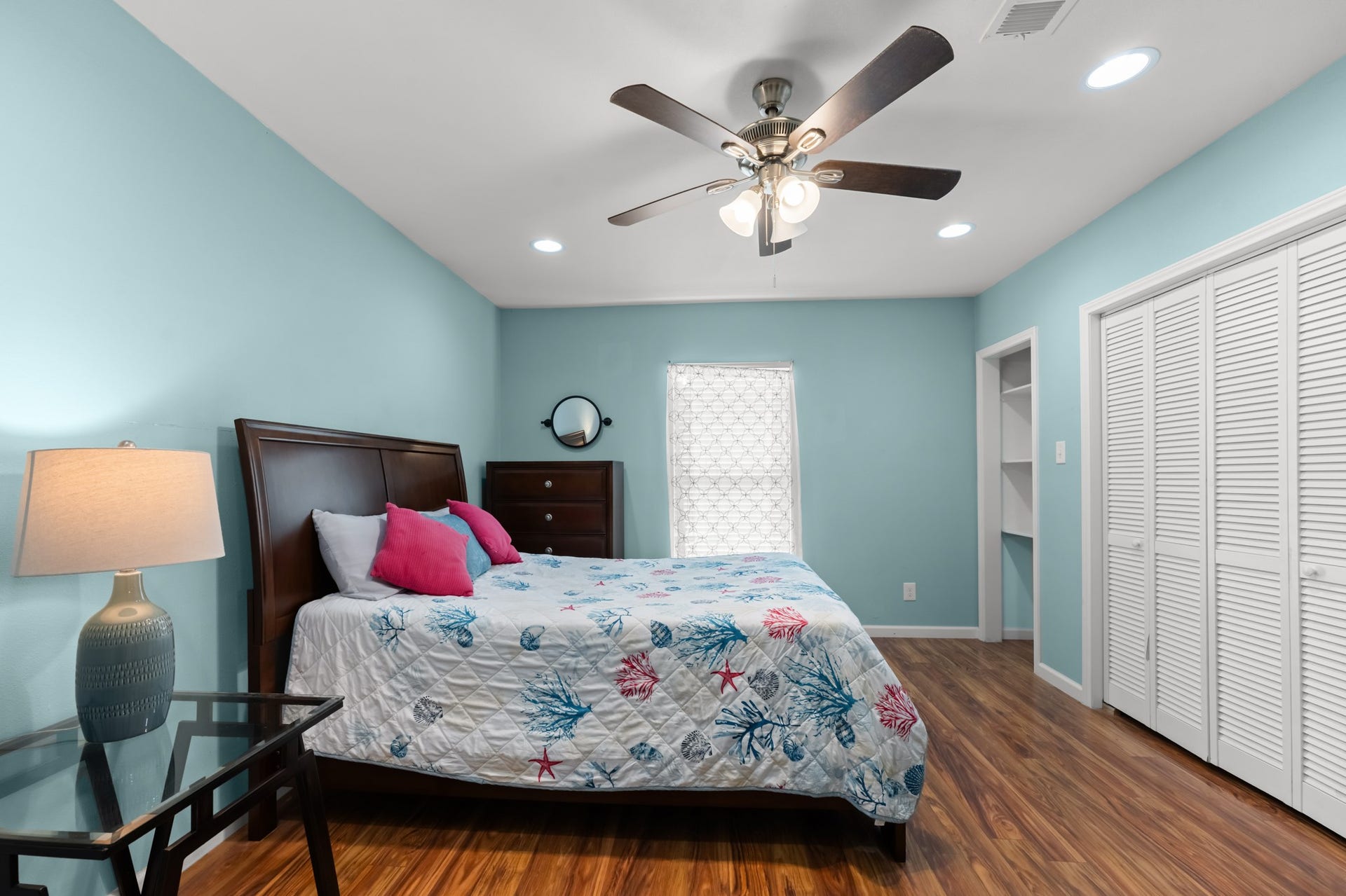 2815 Jack Johnson Boulevard, Galveston, TX 77550 Guest Bedroom