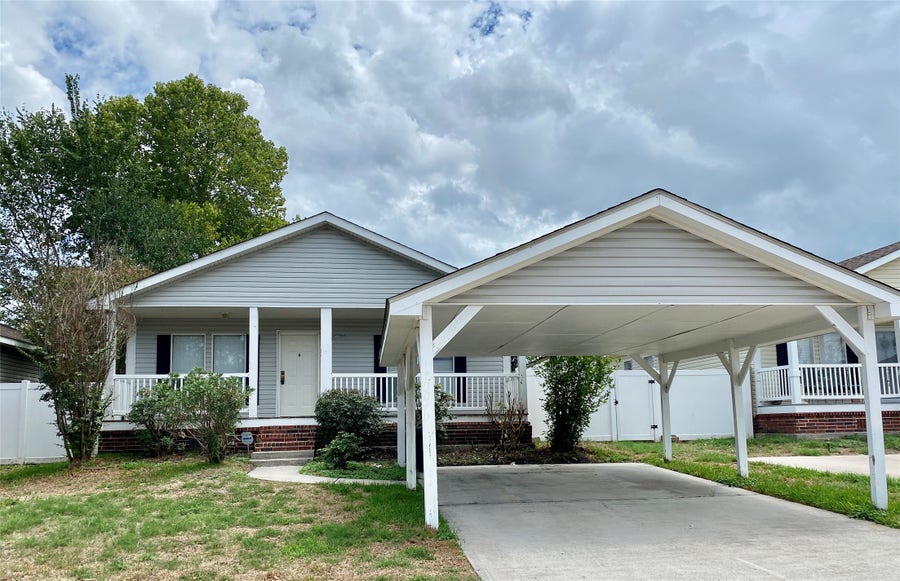 Property photo for 10019 Summerberry Lane, Tomball, TX