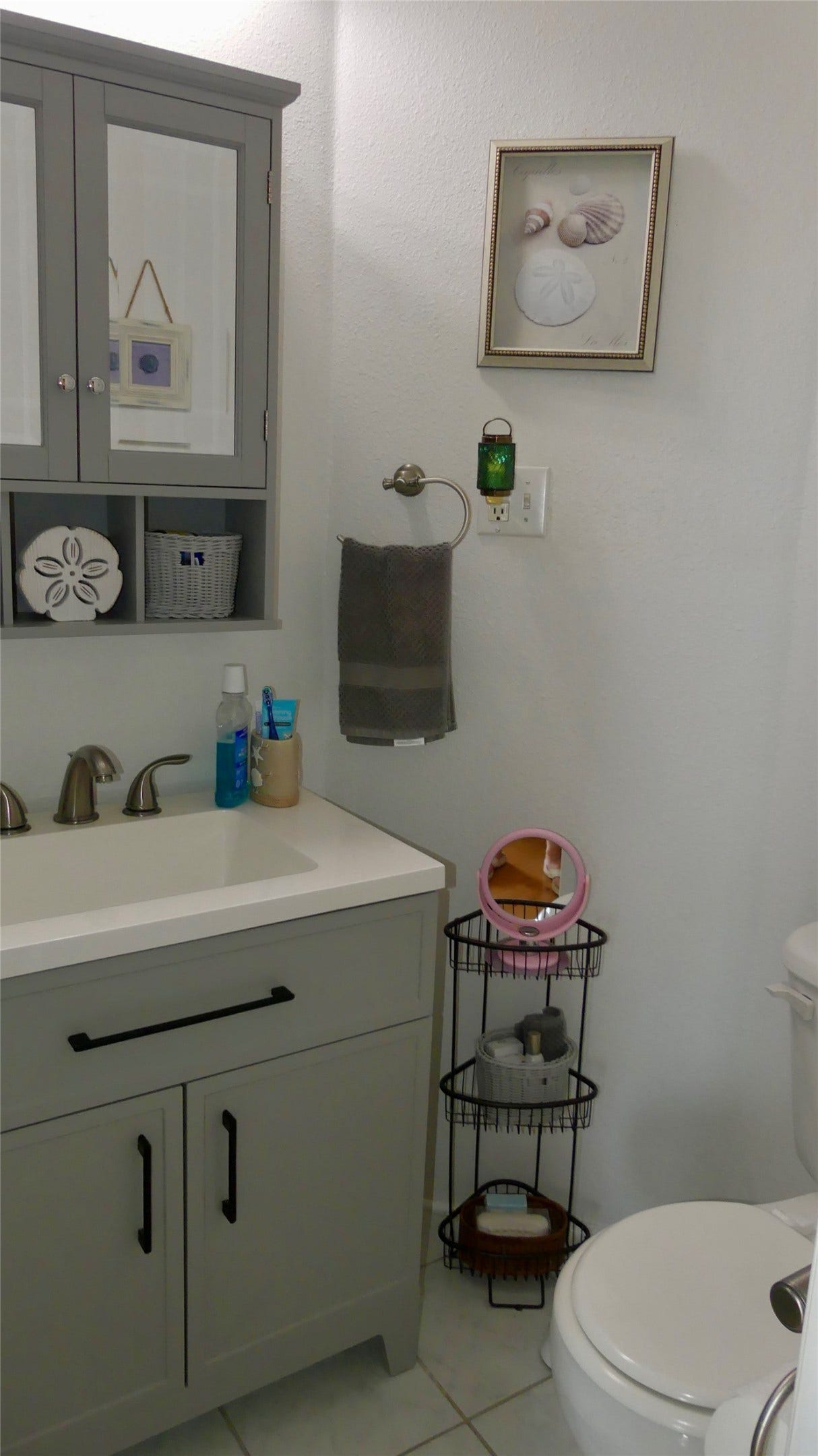 4432 Swan Street, Hitchcock, TX 77563 Master bath