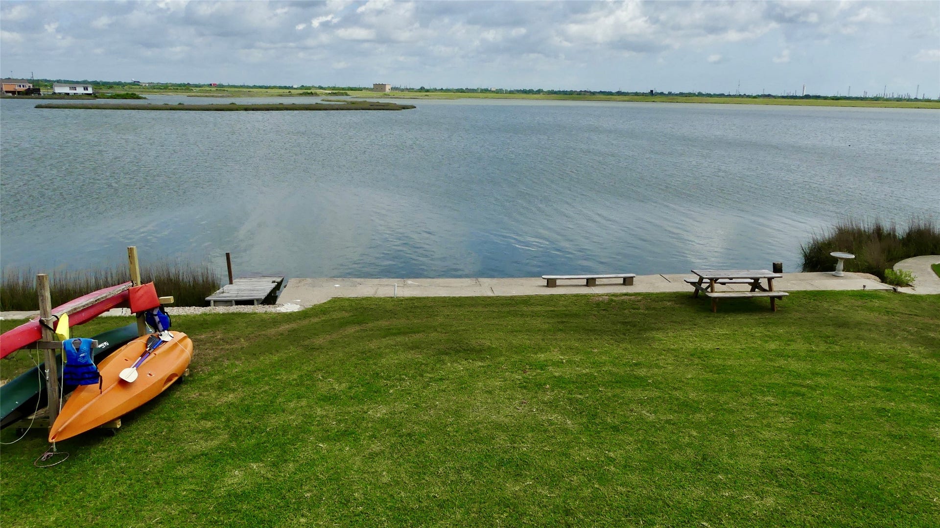 4432 Swan Street, Hitchcock, TX 77563 Open water views of Highland Bayou