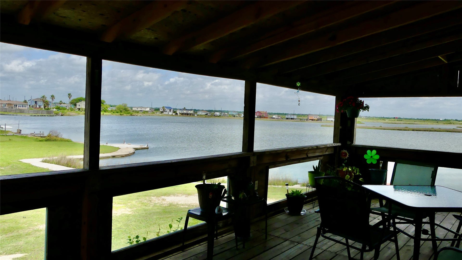 4432 Swan Street, Hitchcock, TX 77563 4432 Swan Street, Hitchcock, TX 77563