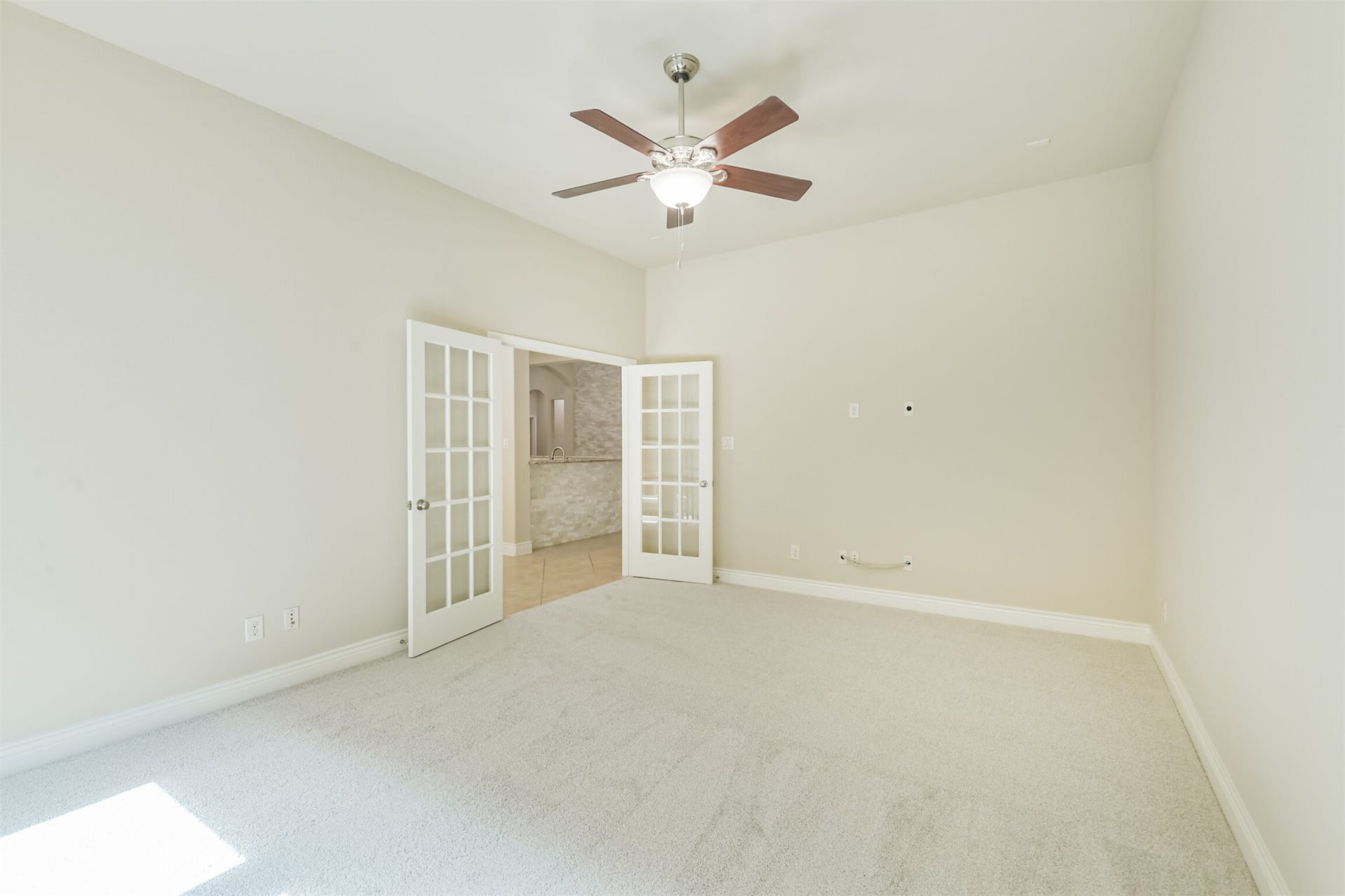 1735 Wickham Reach Drive, Spring, TX 77386 Another view highlighting the generous layout and open feel.