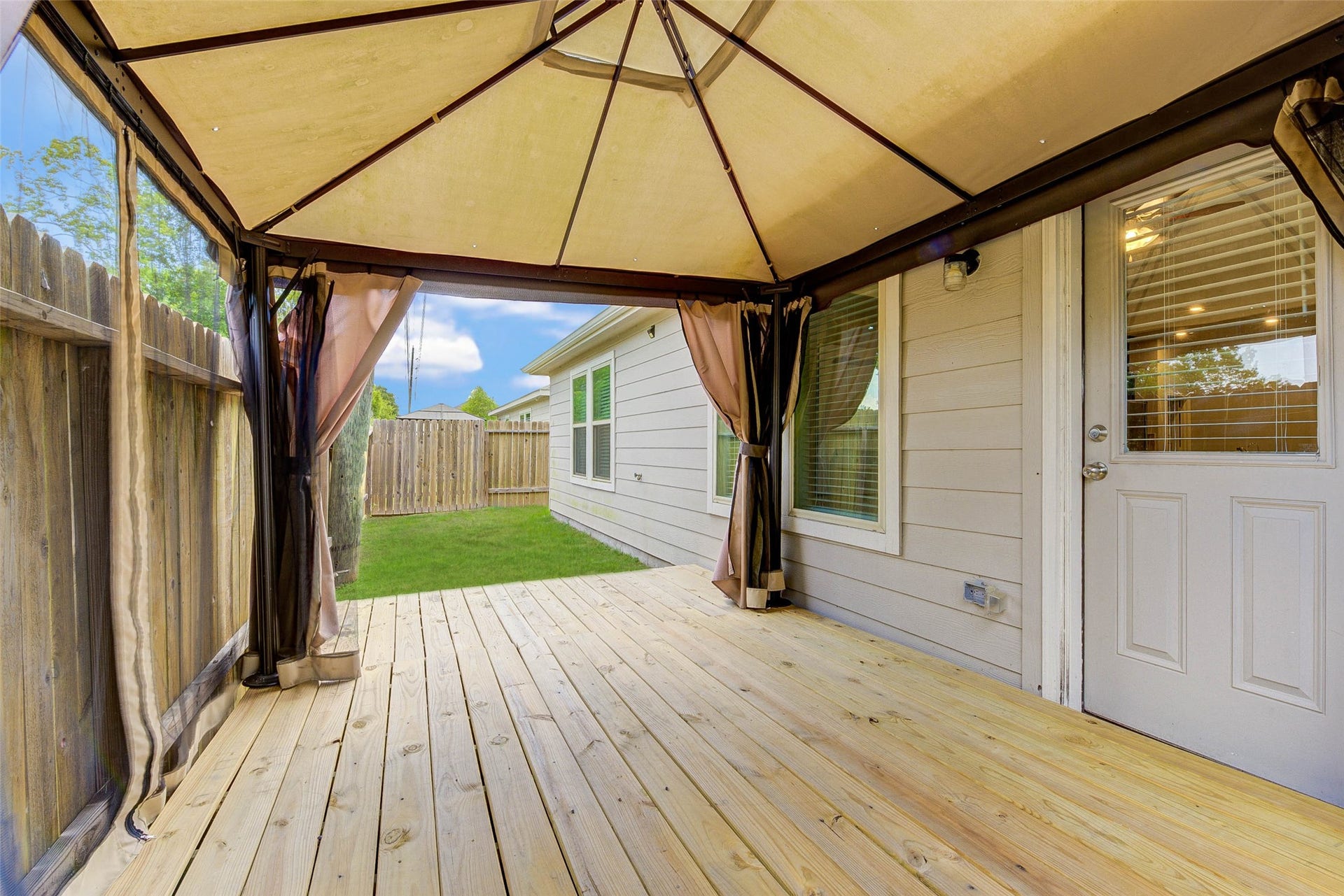 239 Murrieta Lane, Rosharon, TX 77583 239 Murrieta Lane, Rosharon, TX 77583