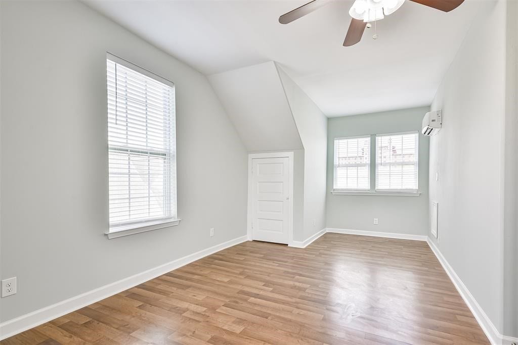 2015 Avenue O, Galveston, TX 77550