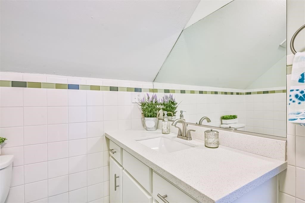 2015 Avenue O, Galveston, TX 77550