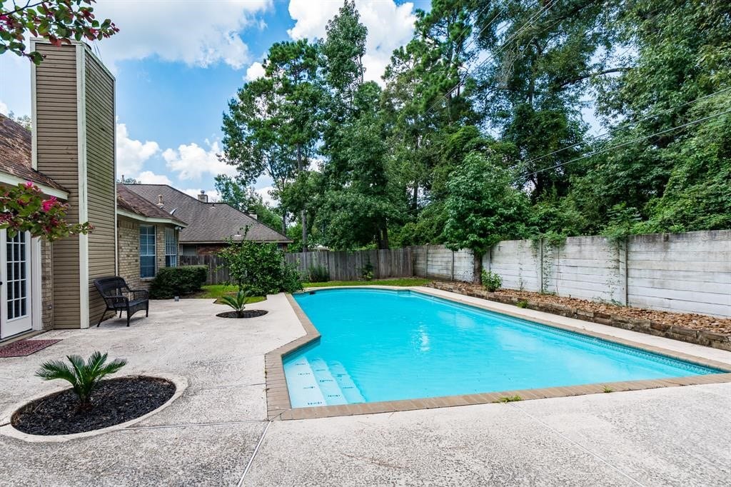 4910 Pine Prairie Lane, Houston, TX 77345 4910 Pine Prairie Lane, Houston, TX 77345
