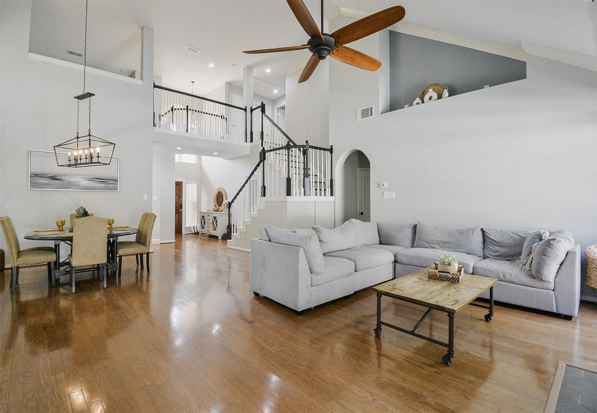 4910 Pine Prairie Lane, Houston, TX 77345 4910 Pine Prairie Lane, Houston, TX 77345