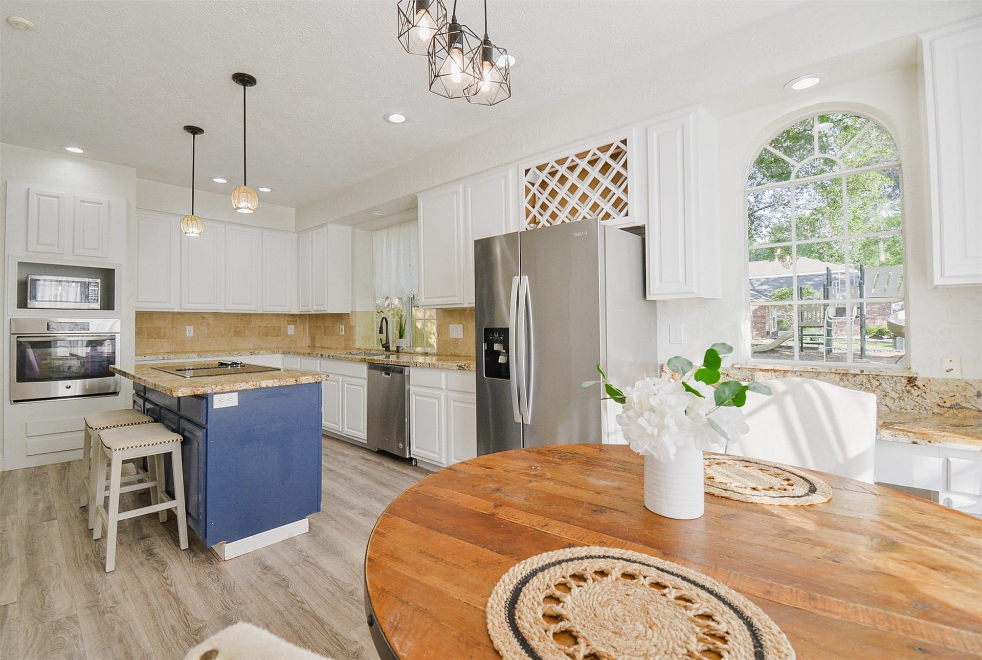 4910 Pine Prairie Lane, Houston, TX 77345 4910 Pine Prairie Lane, Houston, TX 77345