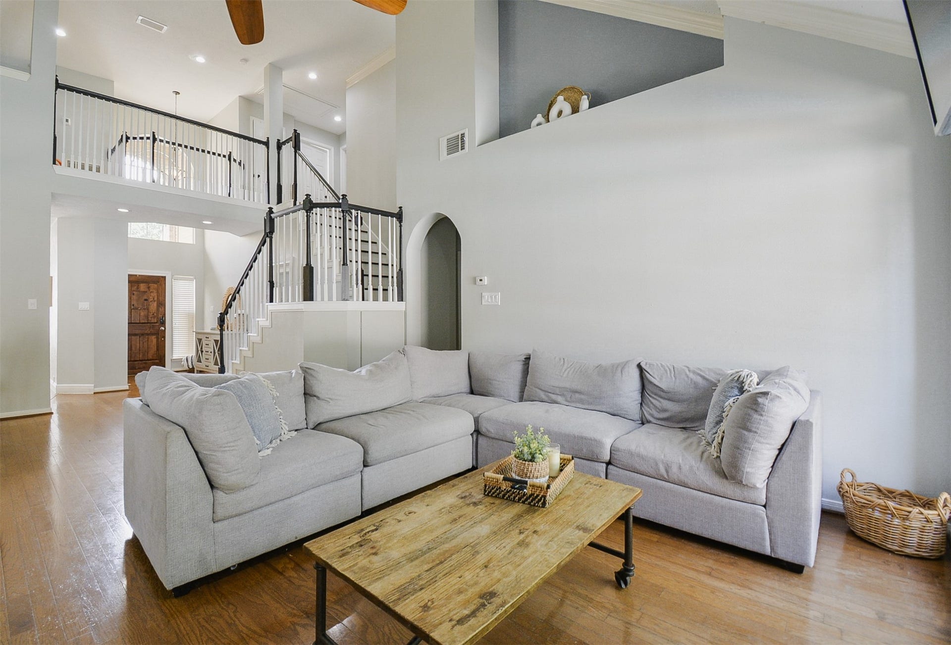 4910 Pine Prairie Lane, Houston, TX 77345 4910 Pine Prairie Lane, Houston, TX 77345
