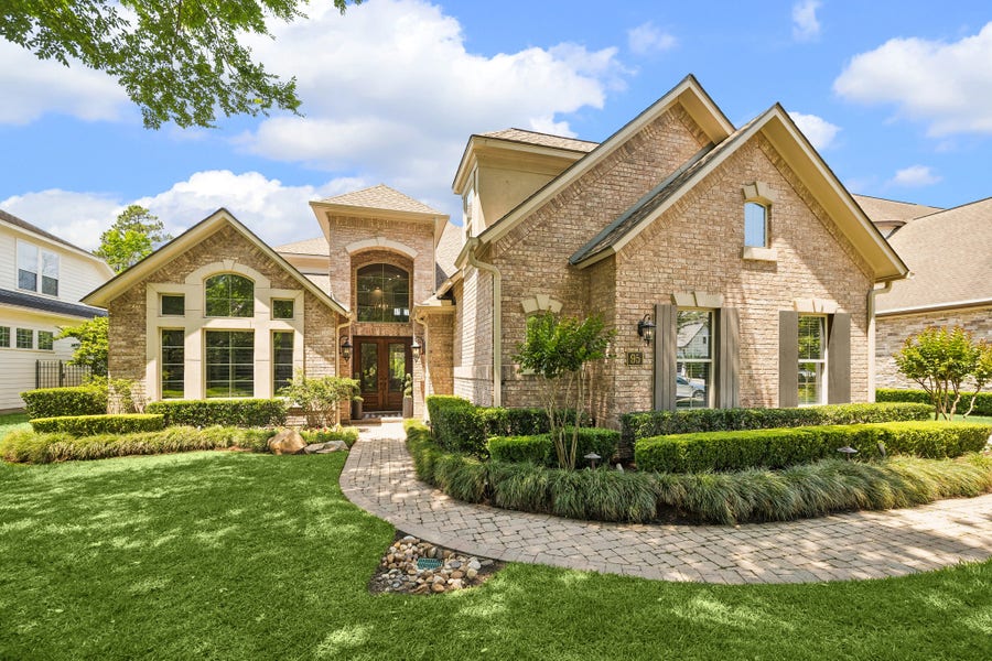 Property photo for 95 W Ambassador Bend, The Woodlands, TX