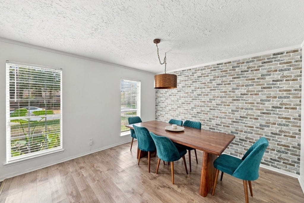 27209 Wells Lane, Conroe, TX 77385 dining room