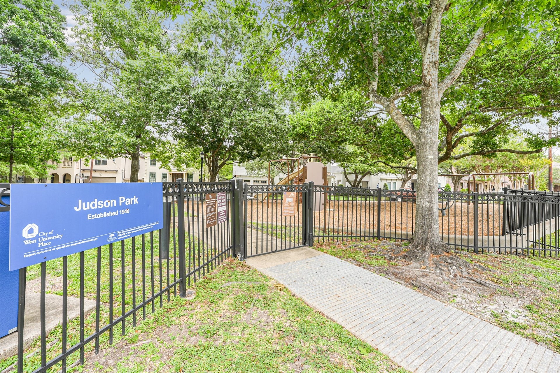 4260 Dartmouth Avenue, West University Place, TX 77005 4260 Dartmouth Avenue, West University Place, TX 77005