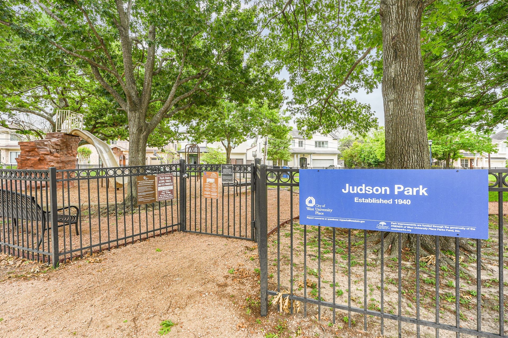4260 Dartmouth Avenue, West University Place, TX 77005 4260 Dartmouth Avenue, West University Place, TX 77005