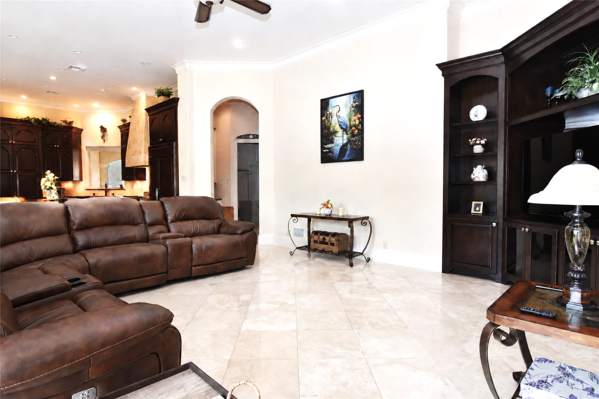 28427 Woodsons Lake Drive, Spring, TX 77386 Living Room