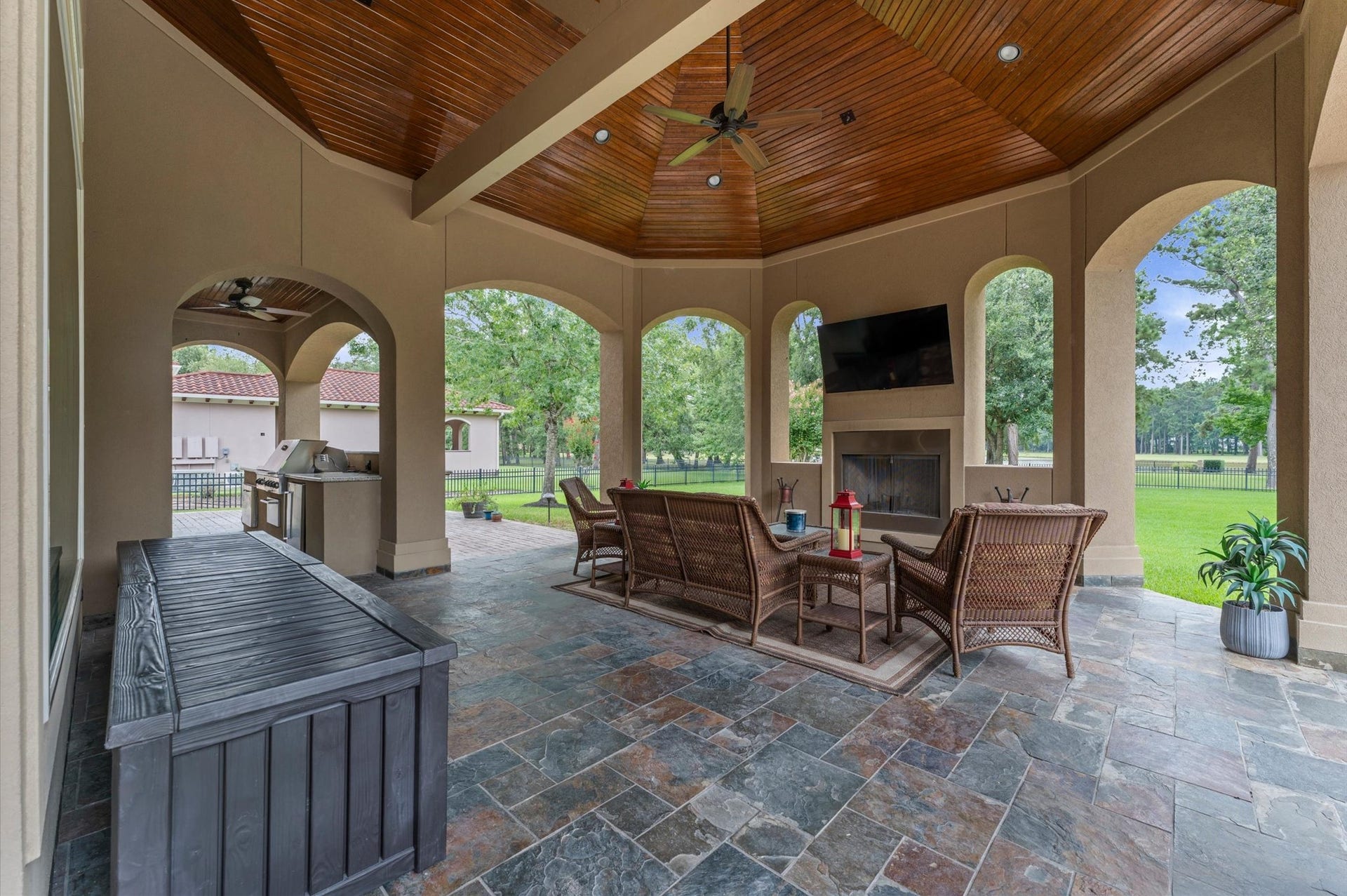 28427 Woodsons Lake Drive, Spring, TX 77386 28427 Woodsons Lake Drive, Spring, TX 77386
