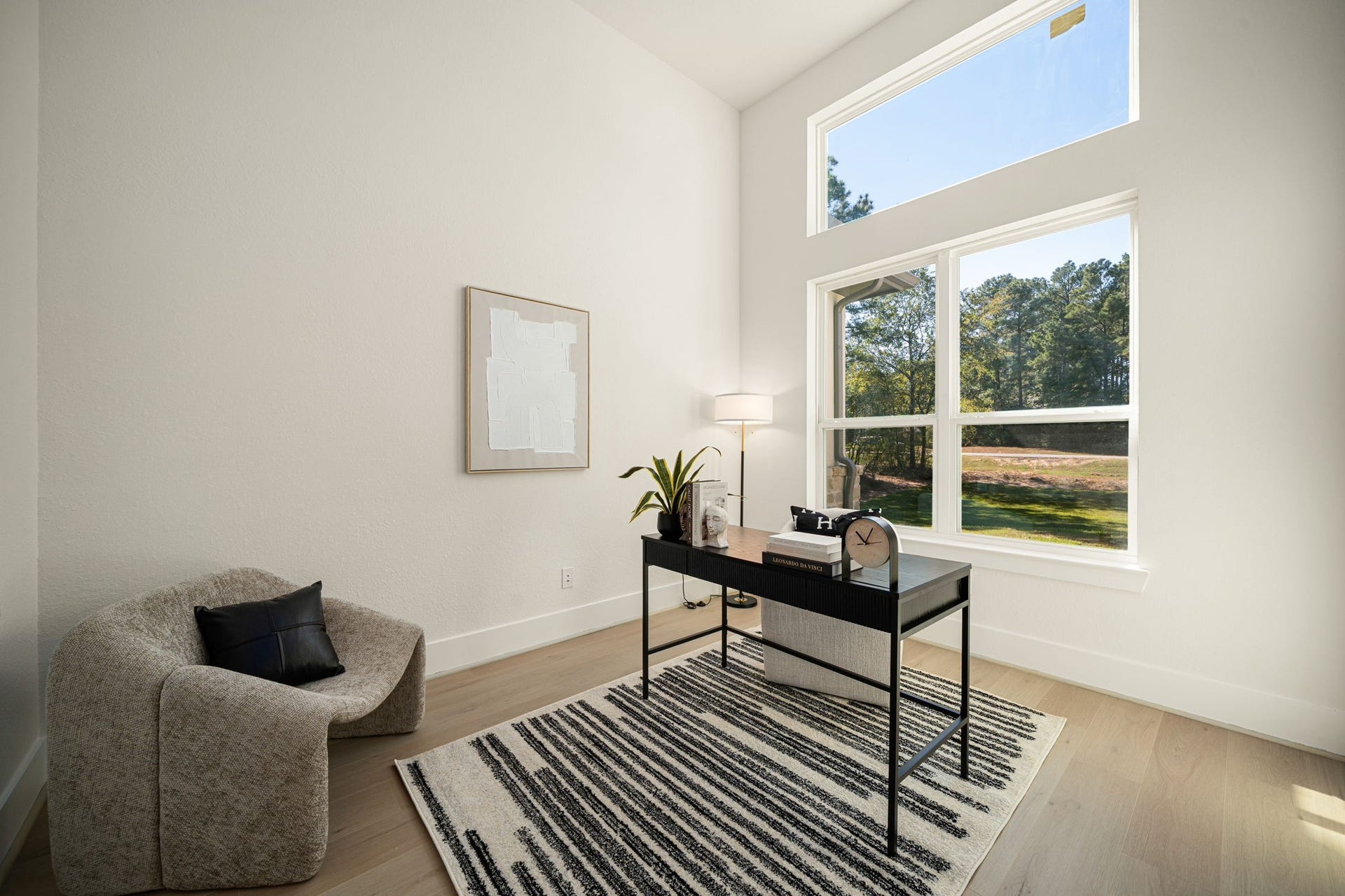 Comfortable office space offering an ideal setting for reading, relaxation, or a private retreat.