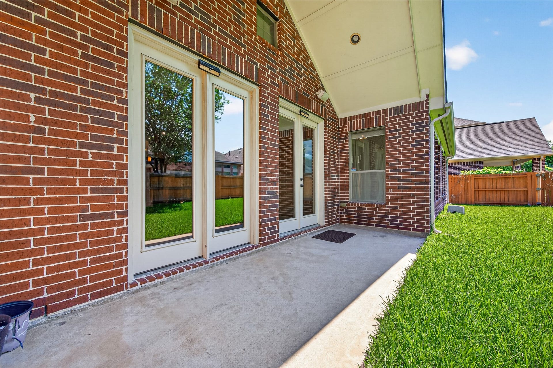 17311 Quiet Shores Drive, Richmond, TX 77407 Backyard patio view