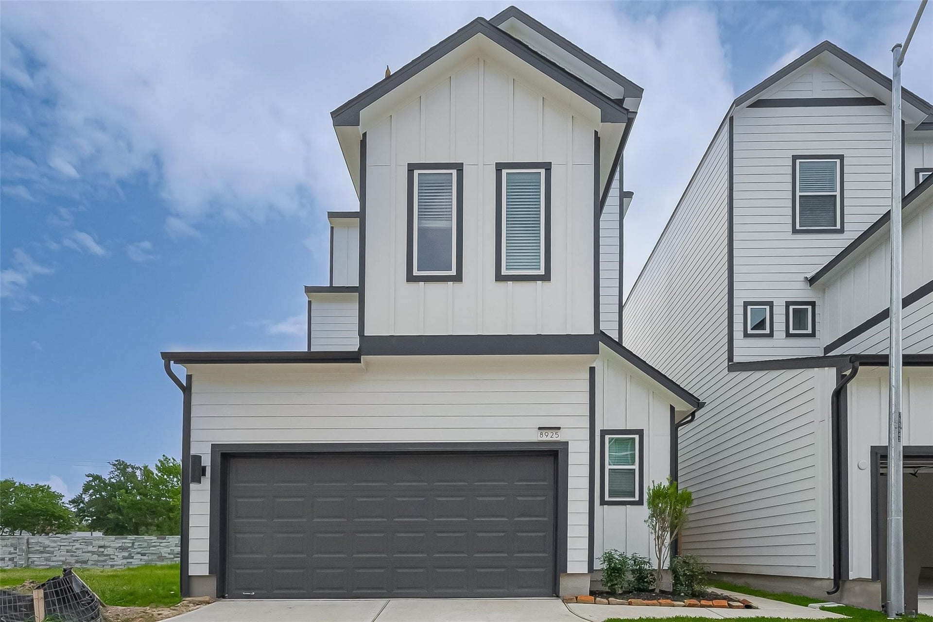 8933 Grovner Place, Houston, TX 77055 8933 Grovner Place, Houston, TX 77055