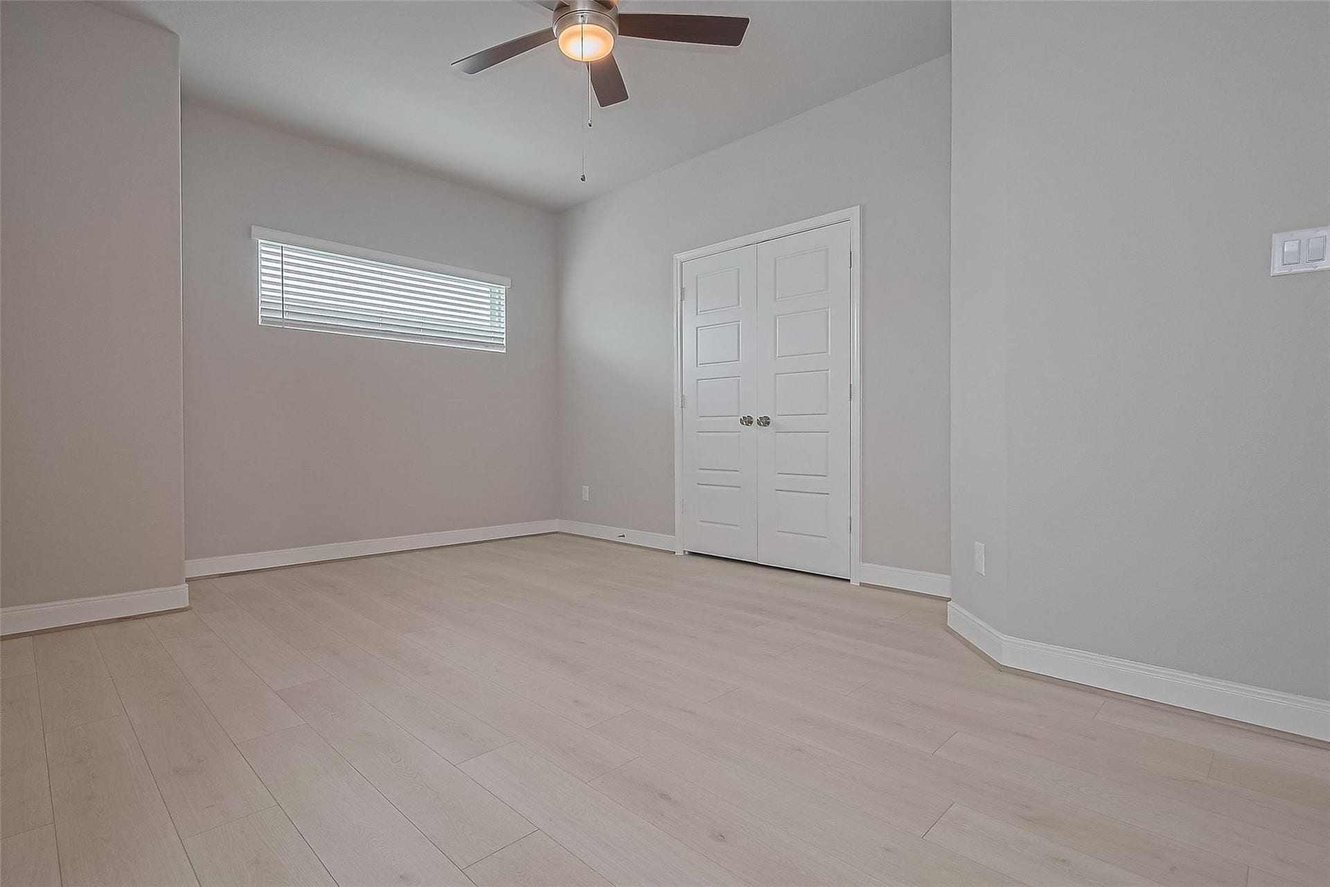 8933 Grovner Place, Houston, TX 77055 8933 Grovner Place, Houston, TX 77055