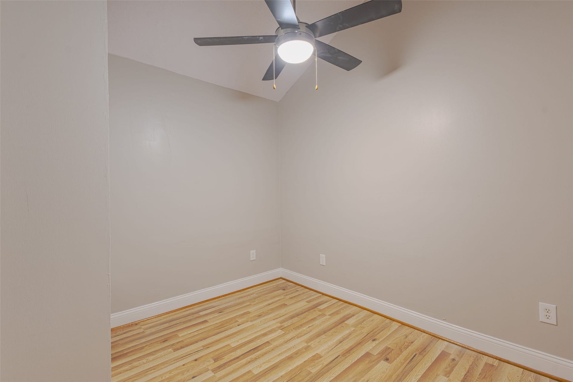 5895 Southern Hills Drive, Houston, TX 77069