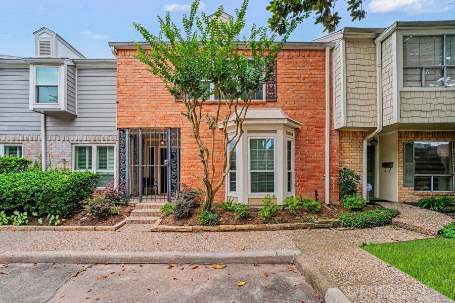 Property photo for 1661 W Sam Houston Parkway S, Houston, TX