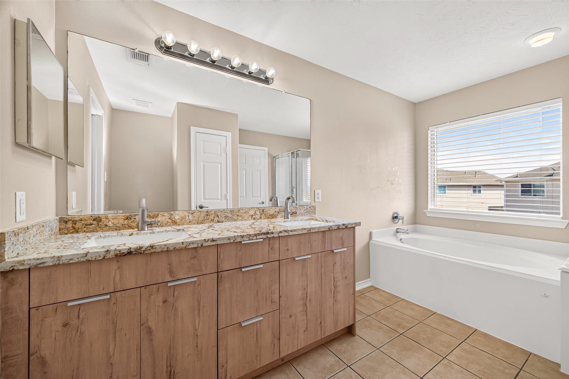11524 Jacinth Court, Houston, TX 77066 11524 Jacinth Court, Houston, TX 77066