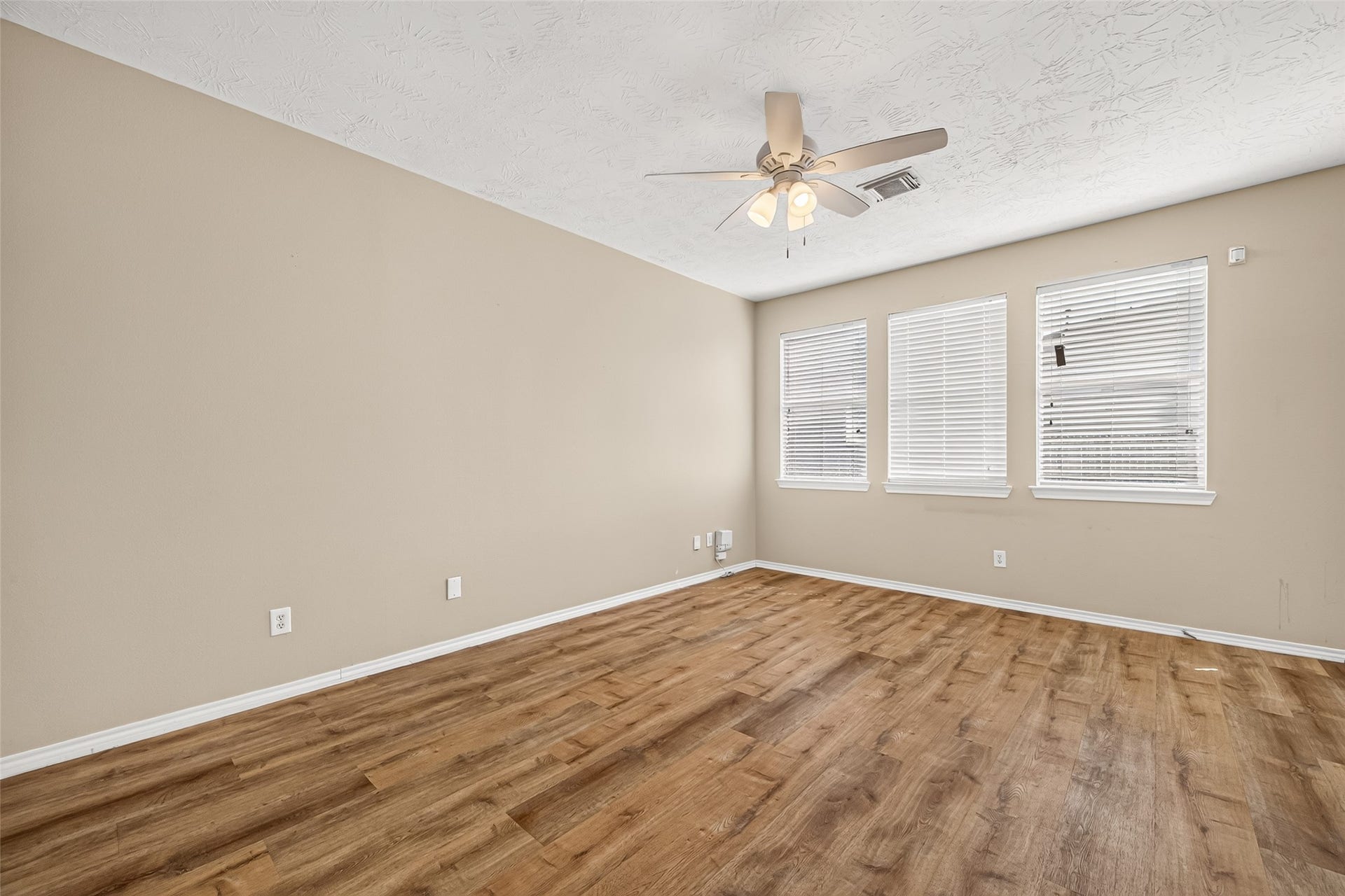 11524 Jacinth Court, Houston, TX 77066 11524 Jacinth Court, Houston, TX 77066