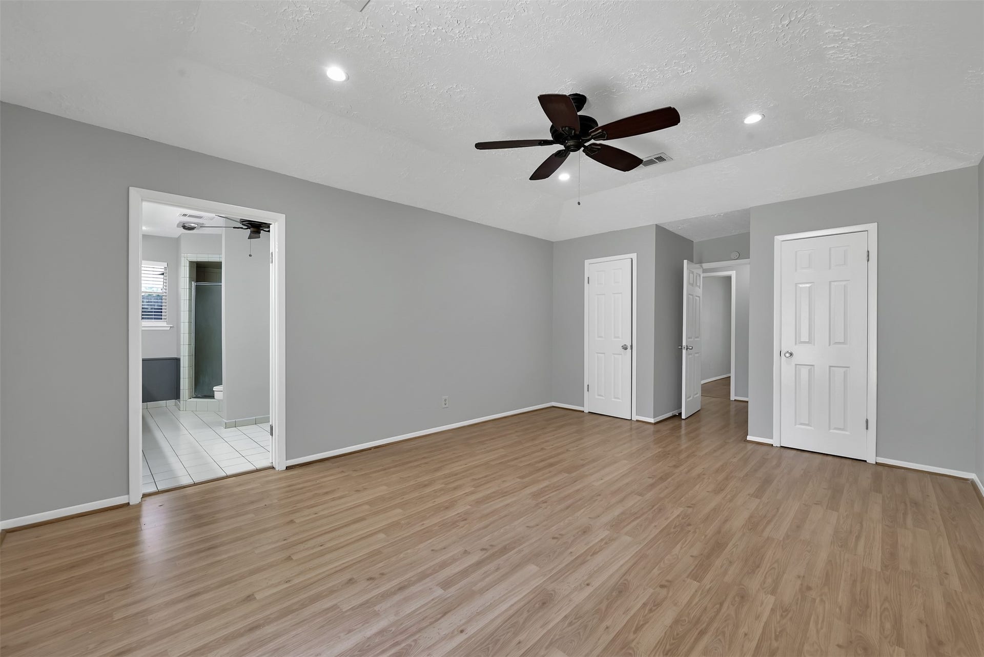 27121 Wells Lane, Oak Ridge North, TX 77385 27121 Wells Lane, Oak Ridge North, TX 77385