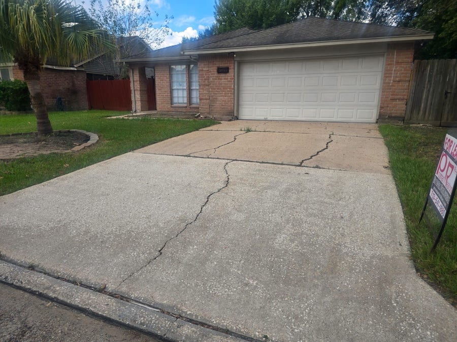 Property photo for 10622 Beckfield Drive, Houston, TX