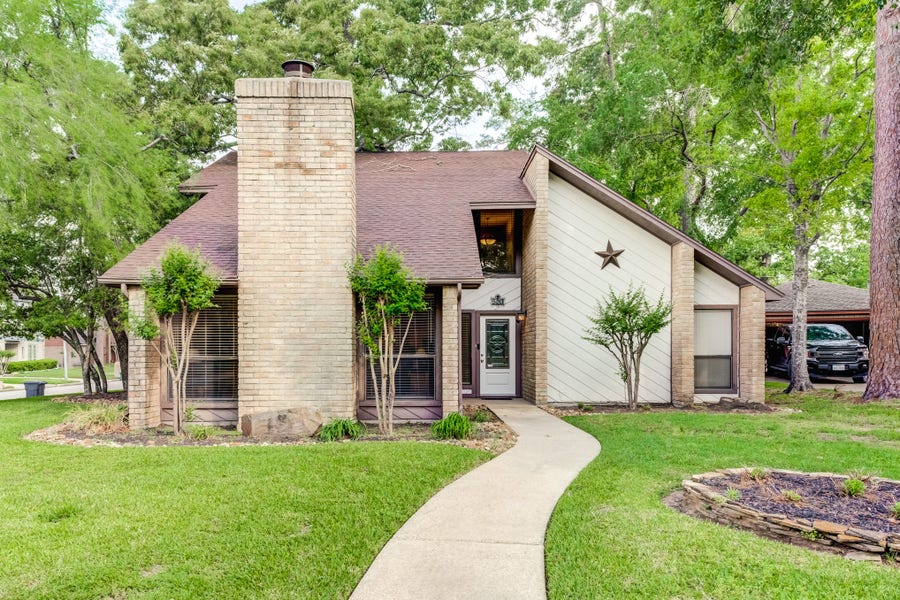 Property photo for 530 Kerri Leigh Court, Spring, TX