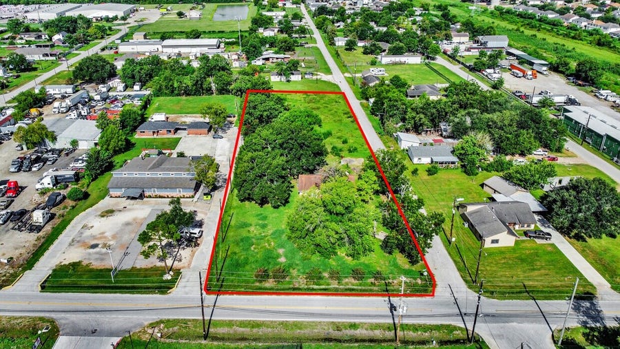 Property photo for 15511 Jessie Parker Road, Sugar Land, TX
