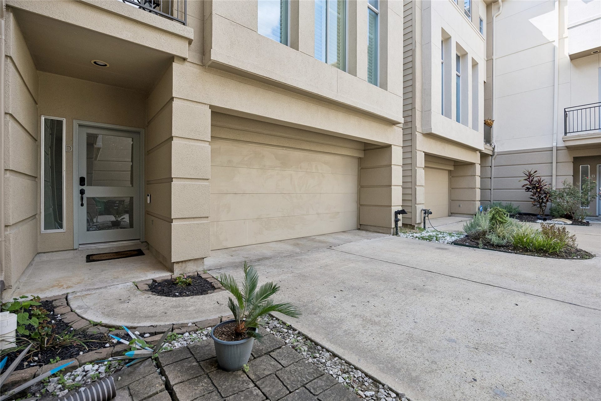 1406 Stanford Street, #D, Houston, TX 77019 1406 Stanford Street, #D, Houston, TX 77019