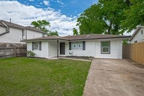 Property photo for 1029 Dolly Wright Street, Houston, TX