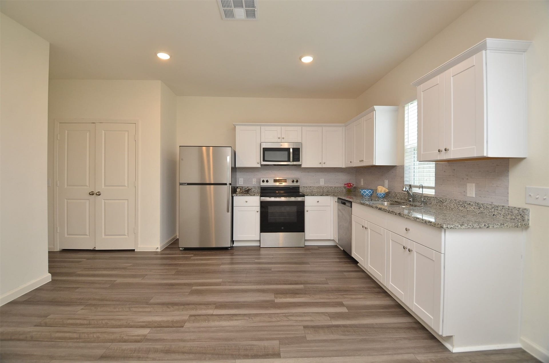 8627 Vacek Crossing Way, Richmond, TX 77469 Kitchen
