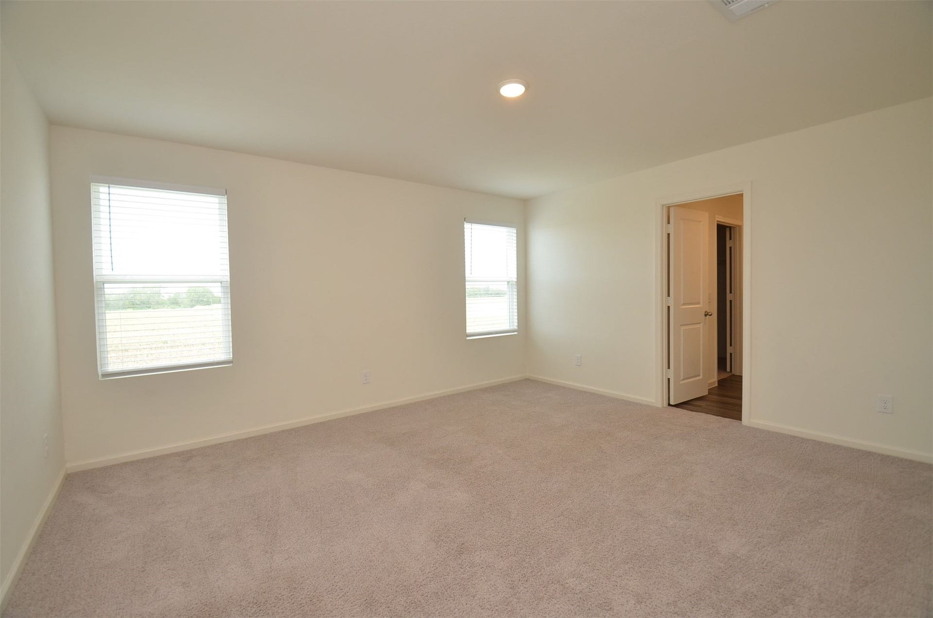 8627 Vacek Crossing Way, Richmond, TX 77469 Primary Bedroom wide angle