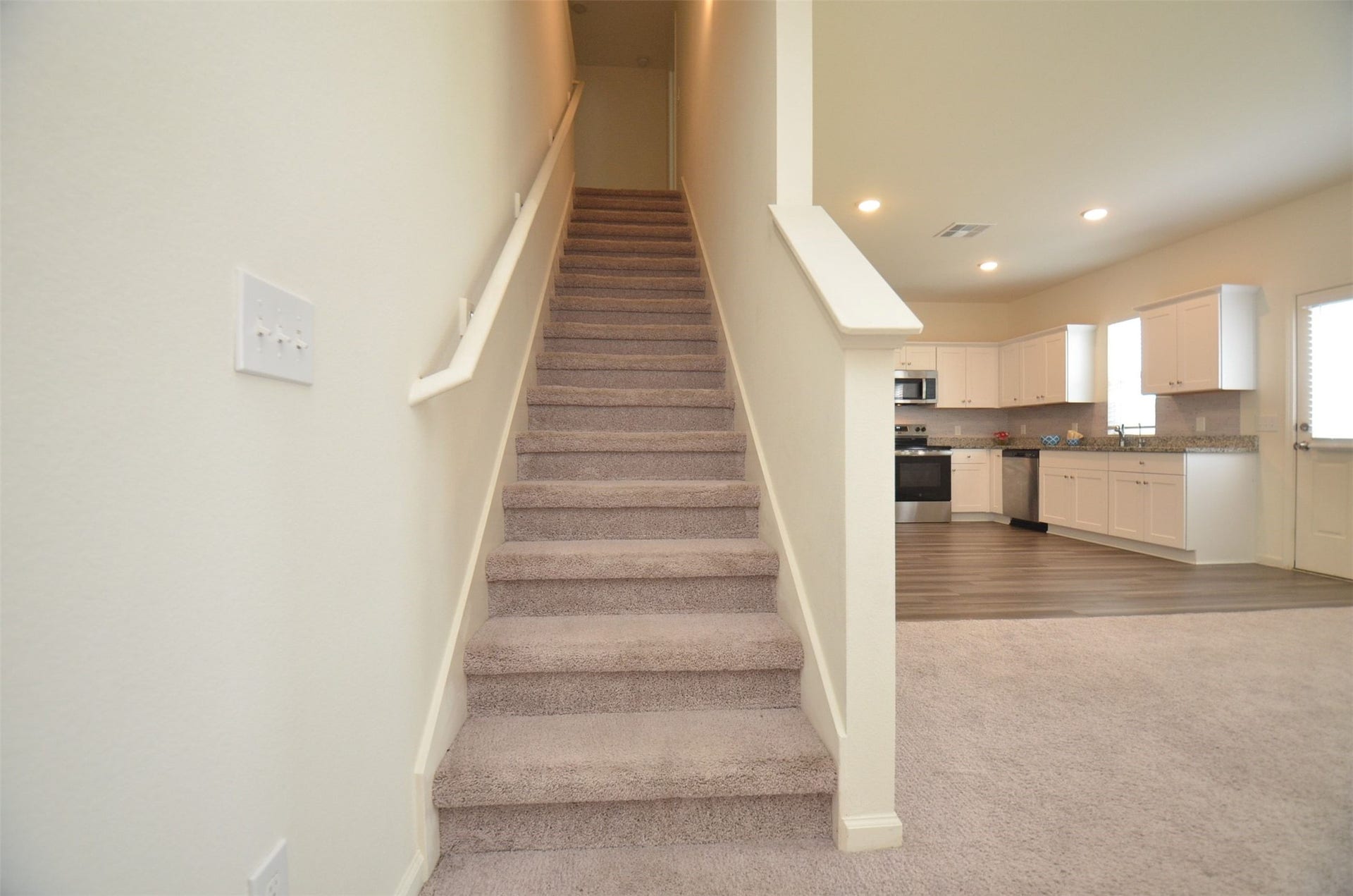 8627 Vacek Crossing Way, Richmond, TX 77469 Stairwall from Second Floor
