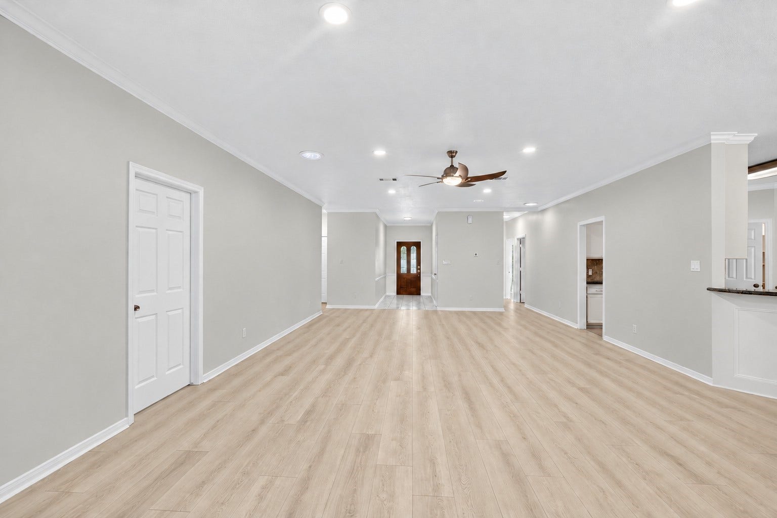 120 Hiwon Drive, Conroe, TX 77304