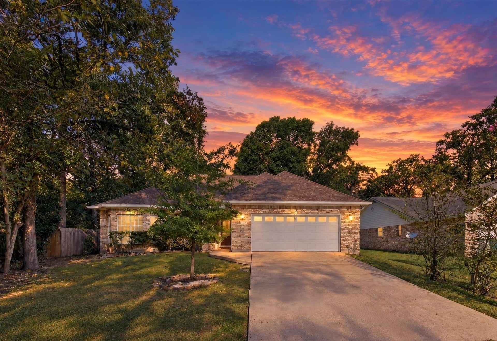 120 Hiwon Drive, Conroe, TX 77304