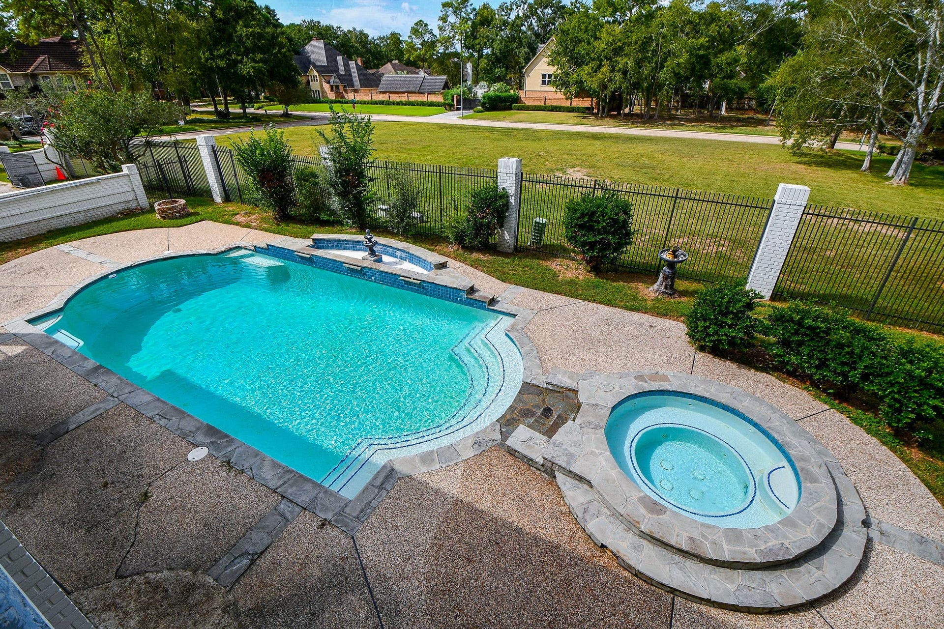 2922 Cedar Woods Place, Houston, TX 77068 2922 Cedar Woods Place, Houston, TX 77068