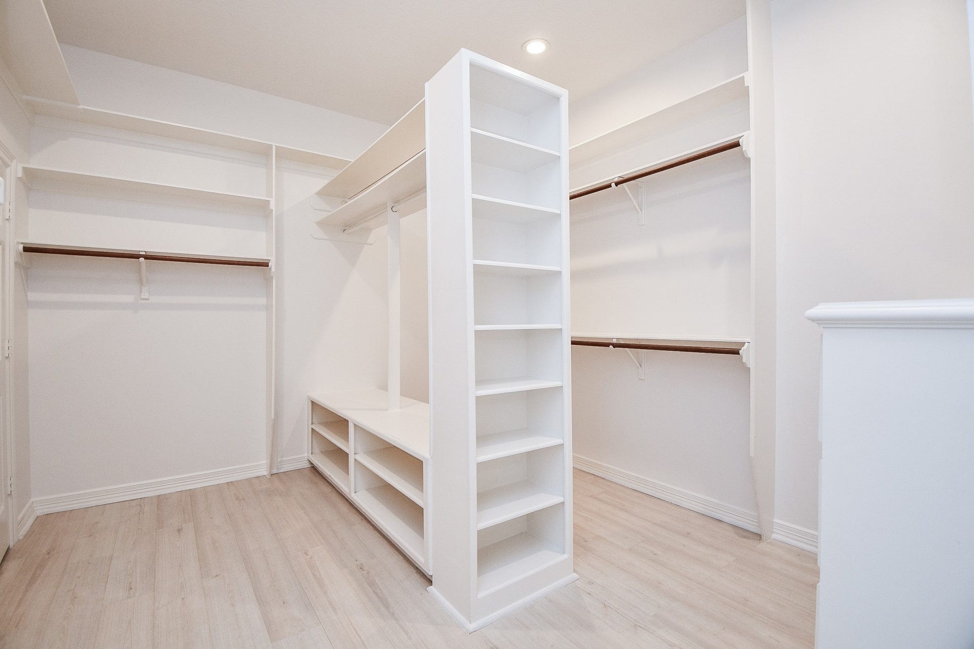 2922 Cedar Woods Place, Houston, TX 77068 2922 Cedar Woods Place, Houston, TX 77068