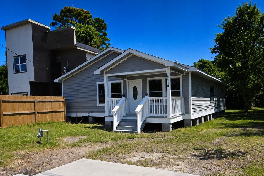 Property photo for 6114 Wedgefield Street, Houston, TX